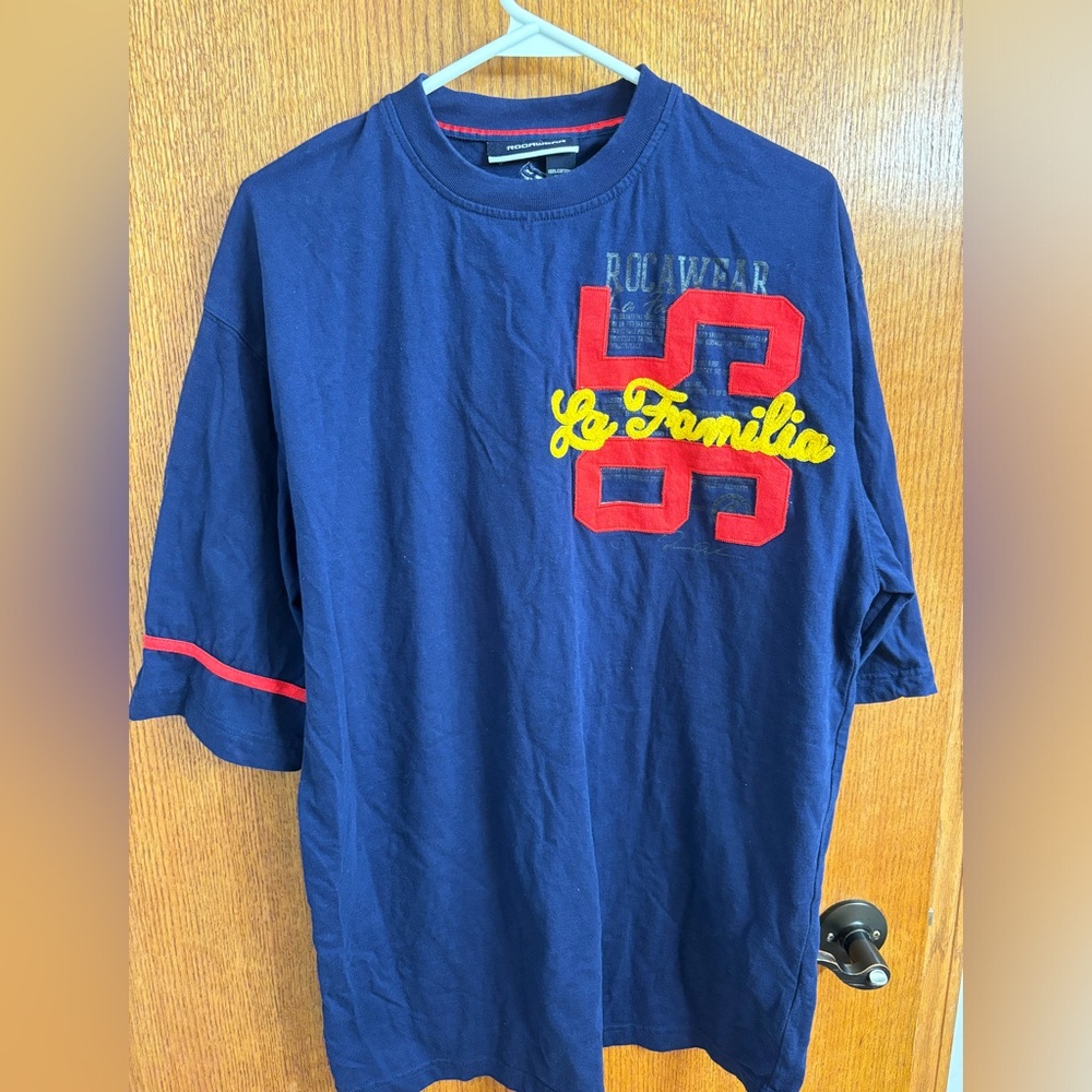 Rocawear tee shirt